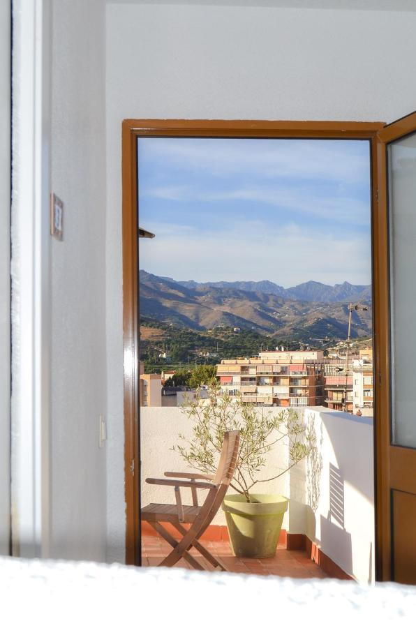 Casa Tipica Y Terraza, Maison Andalouse, Typical House With Rooftop * Almunecar
